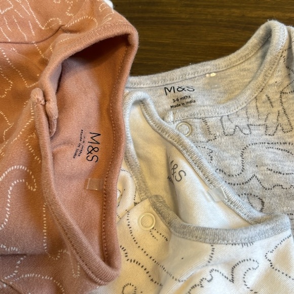 M&S Marks & Spencer Bundle Button Footsie One Piece Neutral Baby 3-6 months - Picture 5 of 5